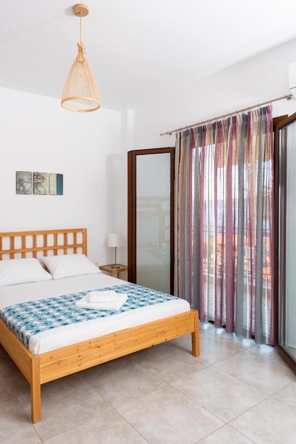 Avli Apartments Pyrgadikia Exterior foto