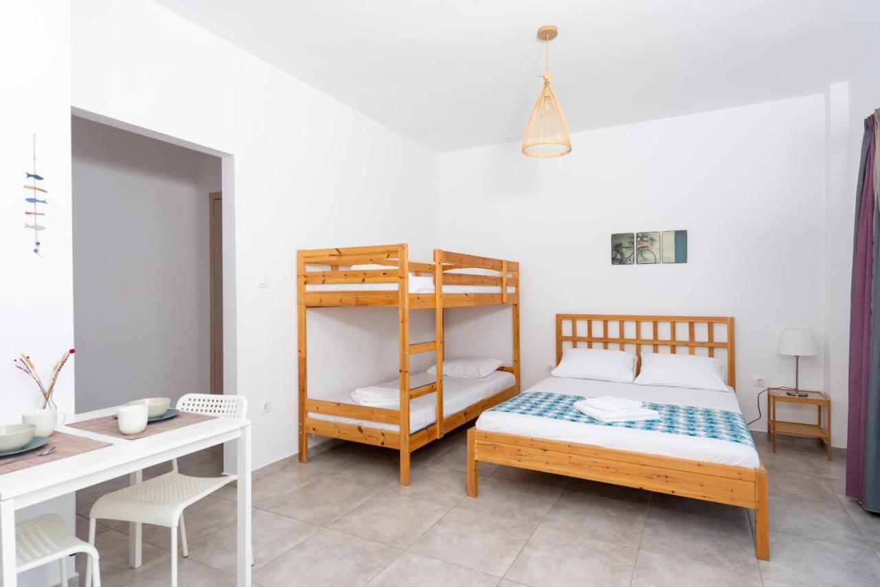 Avli Apartments Pyrgadikia Exterior foto